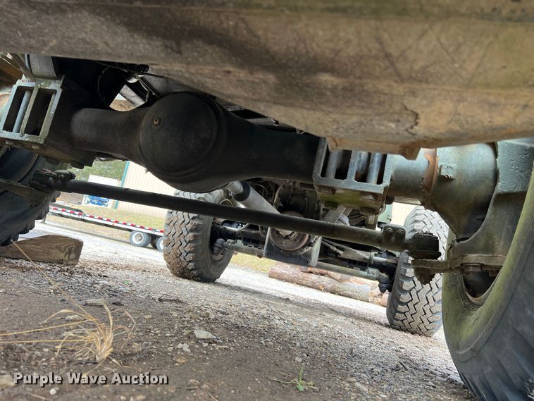 image for item MM9171 1984 Lorain LRT-100  crane