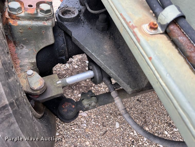 image for item MM9171 1984 Lorain LRT-100  crane