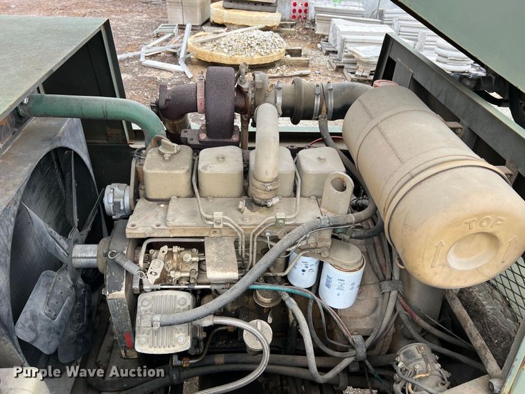 image for item MM9171 1984 Lorain LRT-100  crane