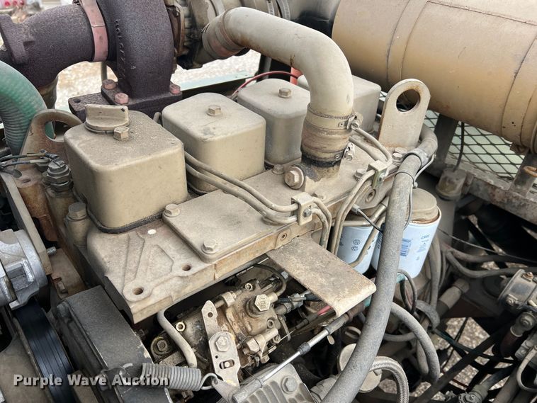 image for item MM9171 1984 Lorain LRT-100  crane