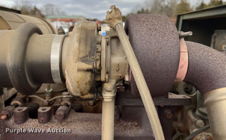 image for item MM9171 1984 Lorain LRT-100  crane