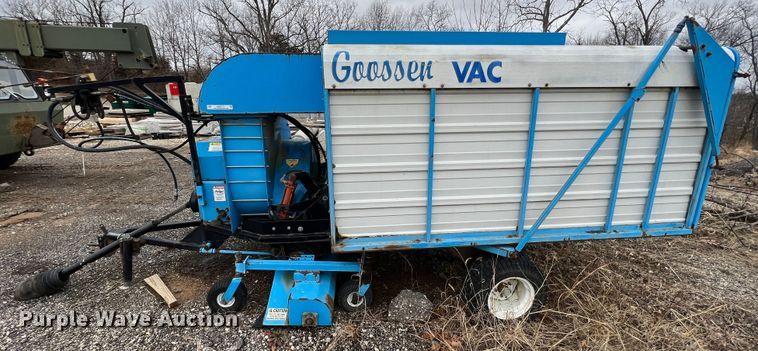 image for item MM9172 Goossen TV-2  three point vacuum