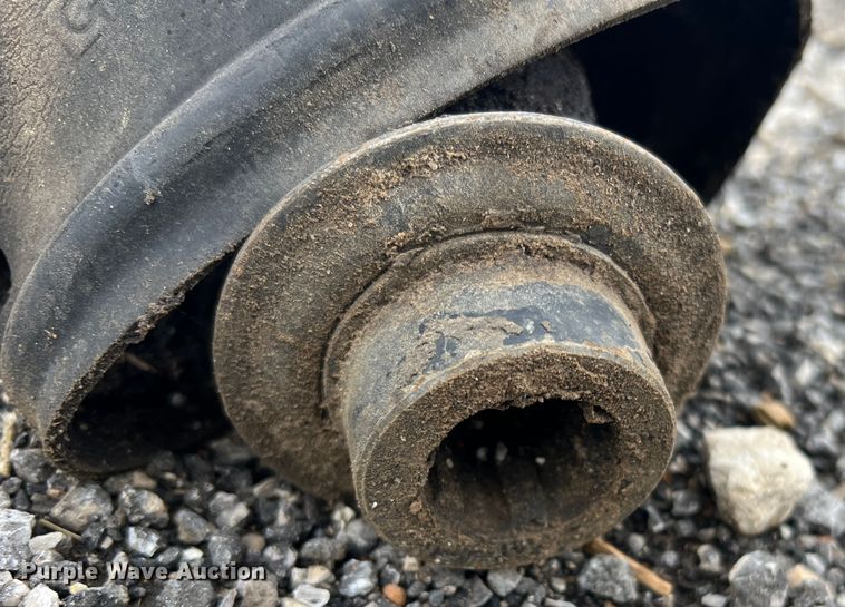 image for item MM9172 Goossen TV-2  three point vacuum