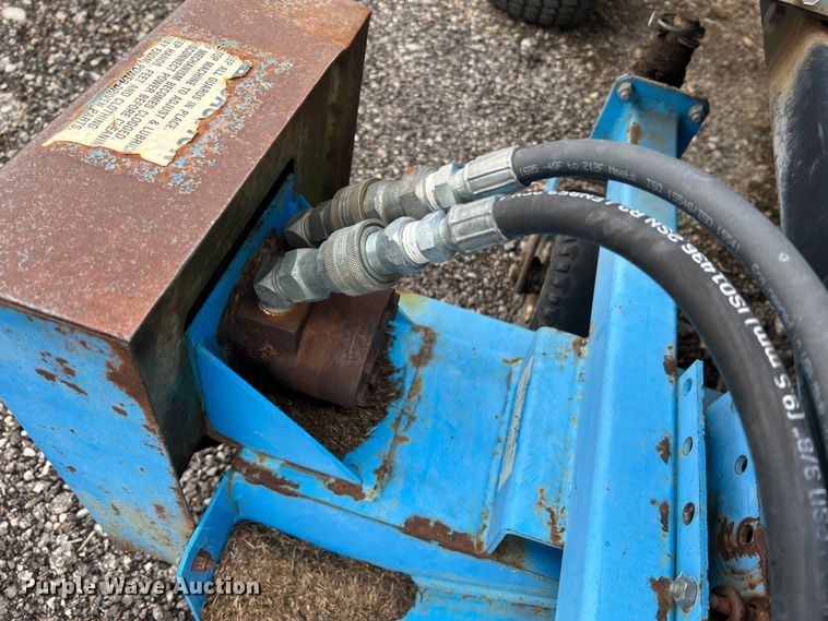 image for item MM9172 Goossen TV-2  three point vacuum