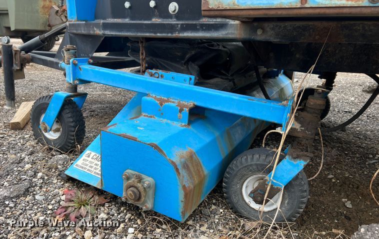 image for item MM9172 Goossen TV-2  three point vacuum