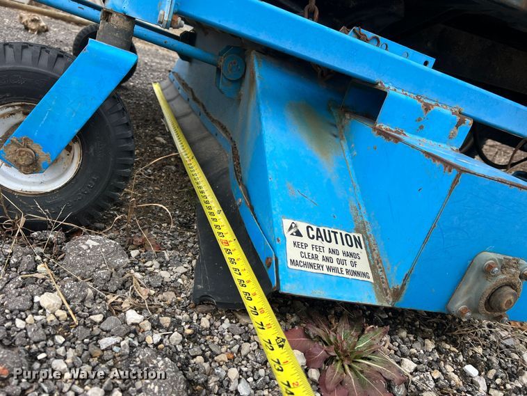 image for item MM9172 Goossen TV-2  three point vacuum