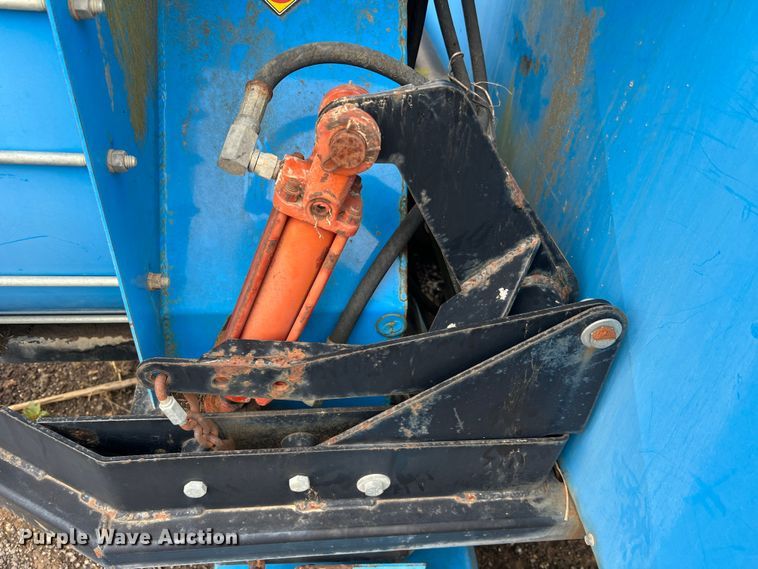 image for item MM9172 Goossen TV-2  three point vacuum