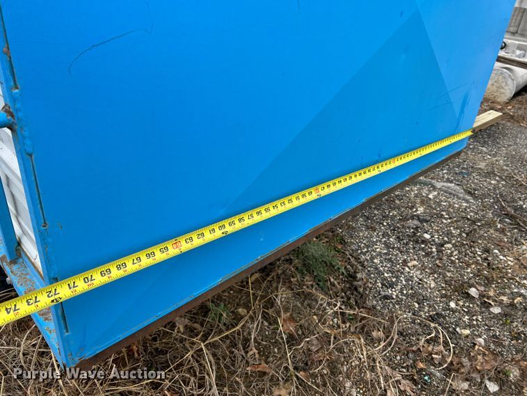 image for item MM9172 Goossen TV-2  three point vacuum