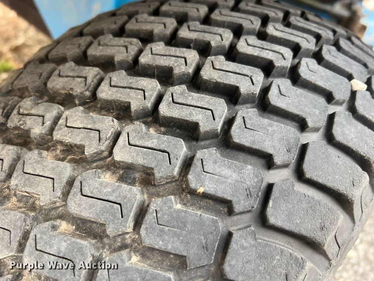 image for item MM9172 Goossen TV-2  three point vacuum