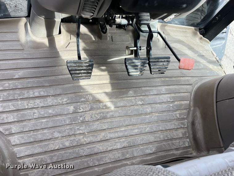 image for item MM9203 2012 Case Maxxum 125  MFWD tractor