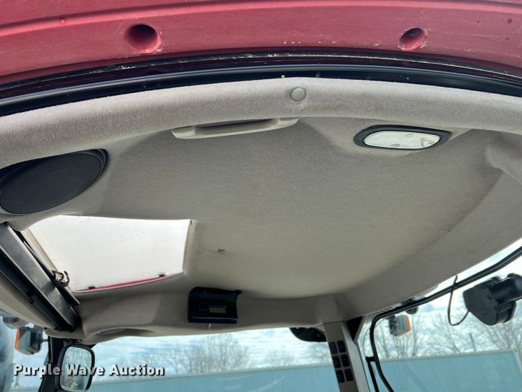 image for item MM9203 2012 Case Maxxum 125  MFWD tractor