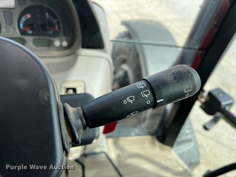 image for item MM9203 2012 Case Maxxum 125  MFWD tractor