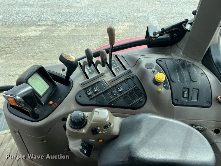 image for item MM9203 2012 Case Maxxum 125  MFWD tractor