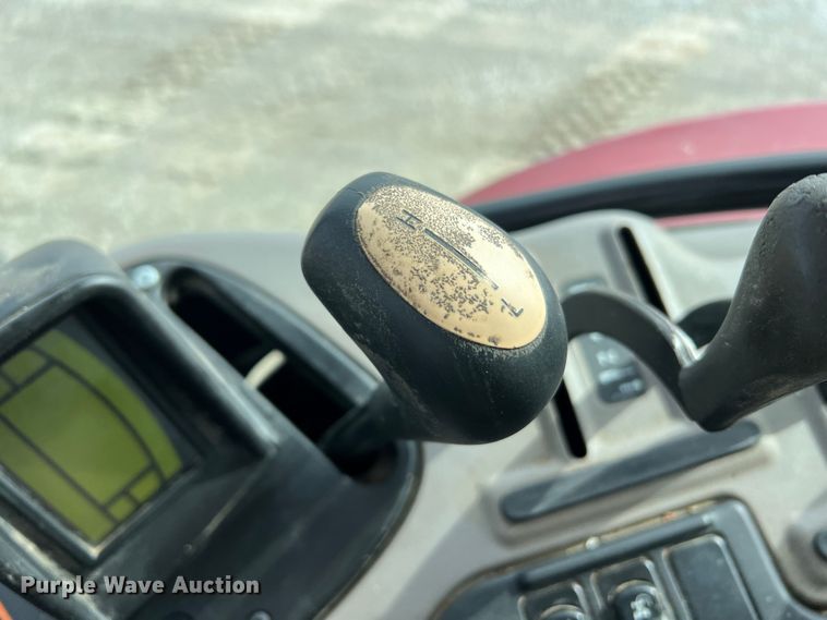 image for item MM9203 2012 Case Maxxum 125  MFWD tractor