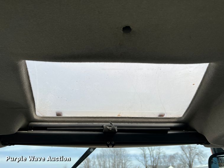 image for item MM9203 2012 Case Maxxum 125  MFWD tractor