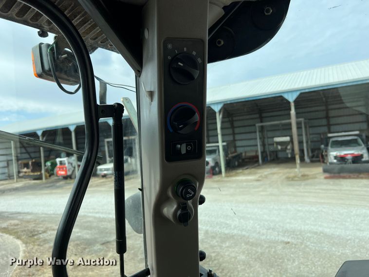 image for item MM9203 2012 Case Maxxum 125  MFWD tractor