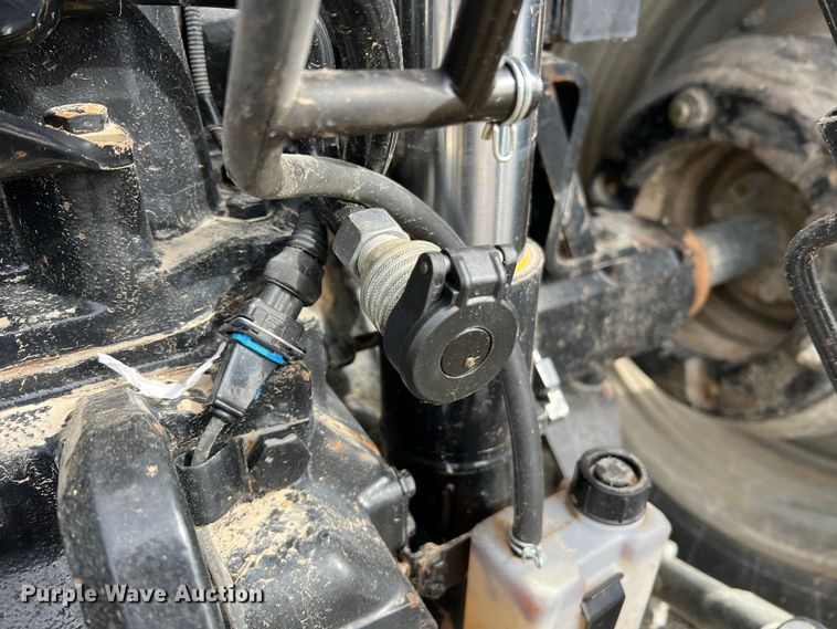 image for item MM9203 2012 Case Maxxum 125  MFWD tractor