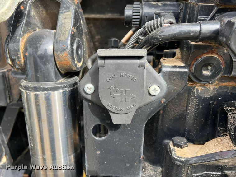 image for item MM9203 2012 Case Maxxum 125  MFWD tractor