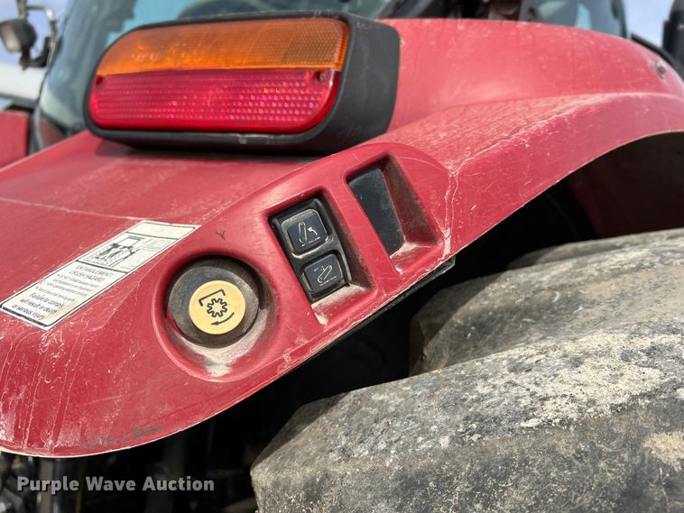 image for item MM9203 2012 Case Maxxum 125  MFWD tractor