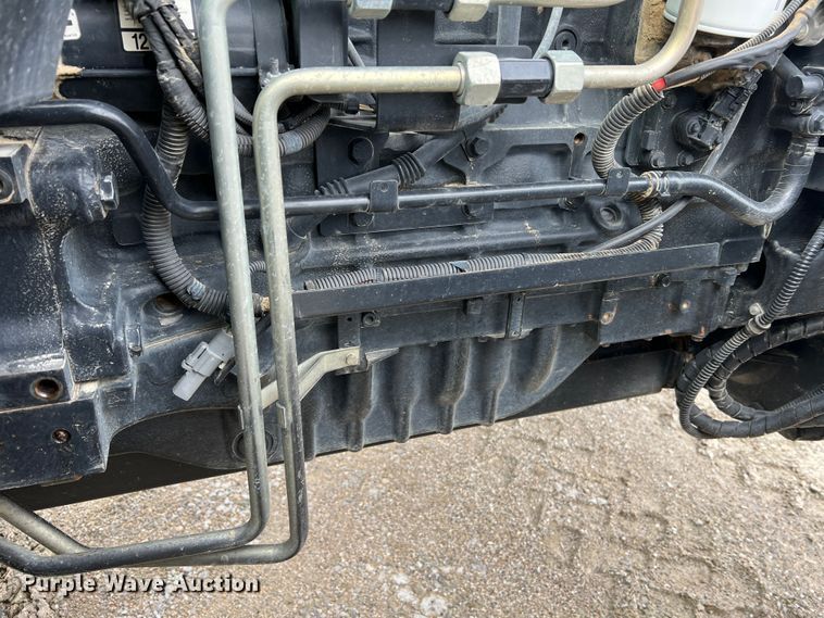 image for item MM9203 2012 Case Maxxum 125  MFWD tractor