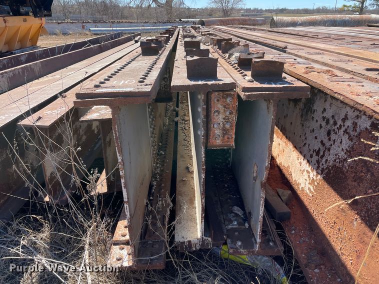 image for item MM9337 (3) steel I-beams