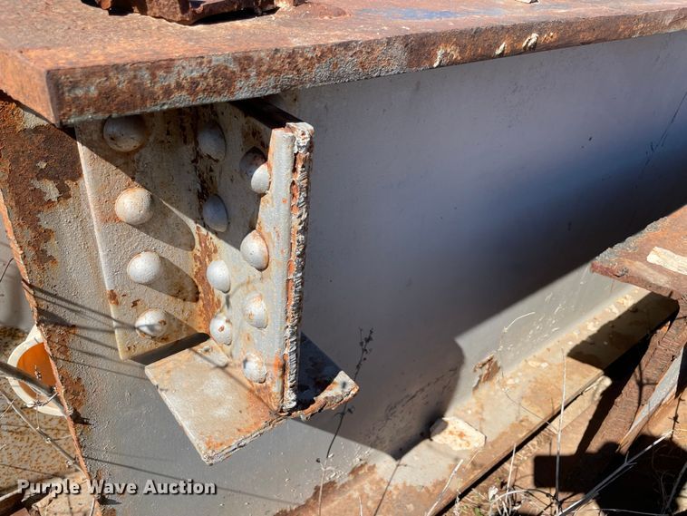 image for item MM9337 (3) steel I-beams