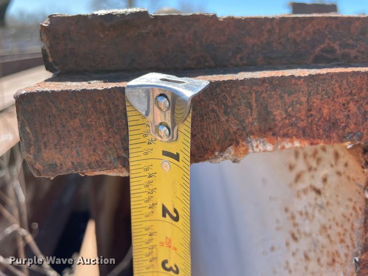 image for item MM9337 (3) steel I-beams