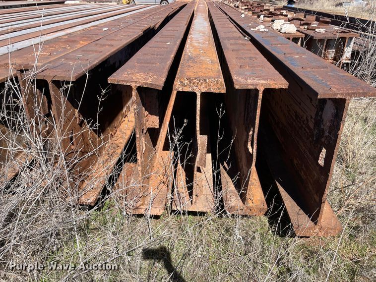 image for item MM9338 (6) steel I-beams