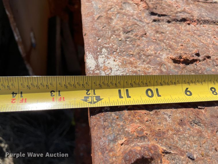 image for item MM9338 (6) steel I-beams