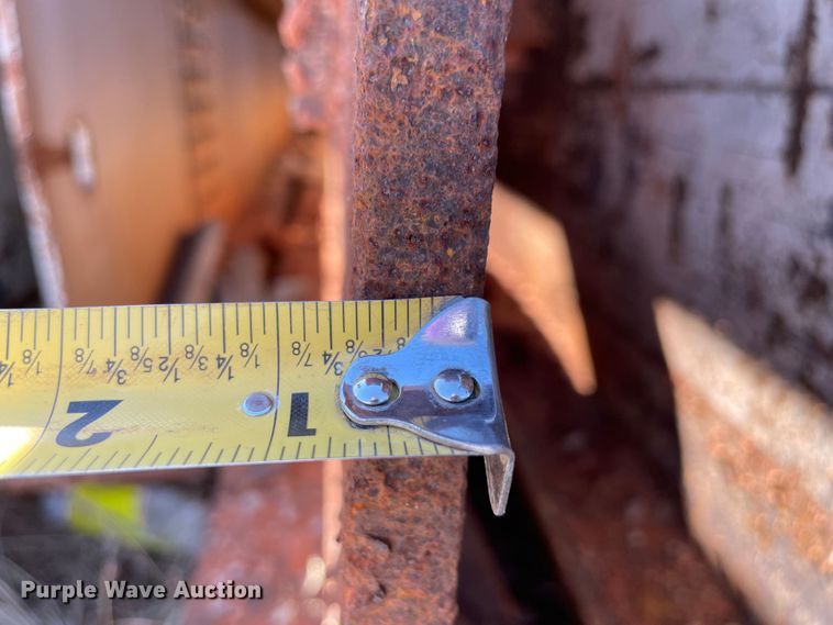 image for item MM9338 (6) steel I-beams