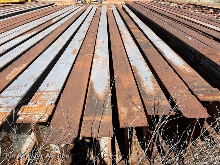 image for item MM9339 (9) steel I-beams