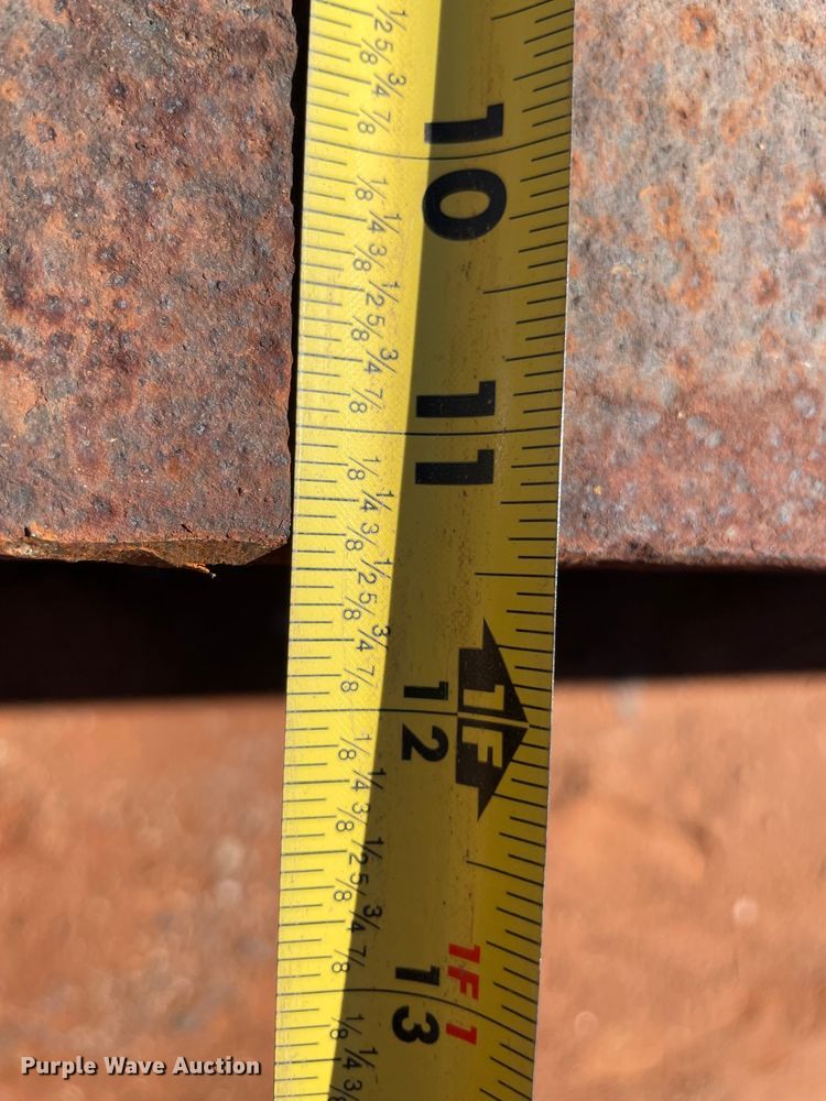 image for item MM9341 (8) steel I-beams