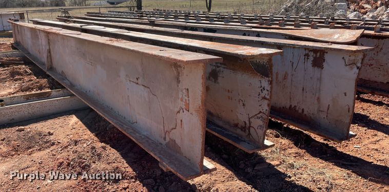 image for item MM9342 (4) steel I-beams