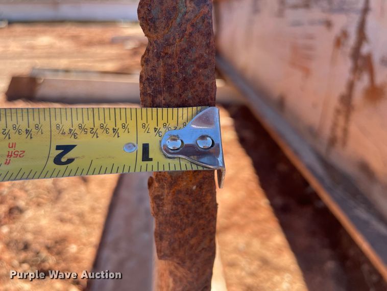 image for item MM9342 (4) steel I-beams