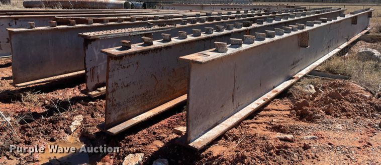 image for item MM9343 (4) steel I-beams