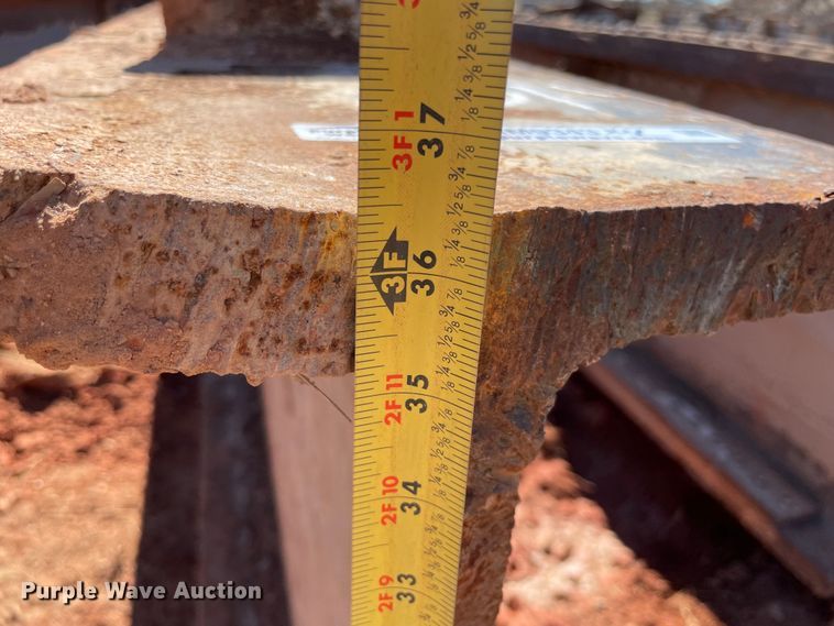 image for item MM9343 (4) steel I-beams