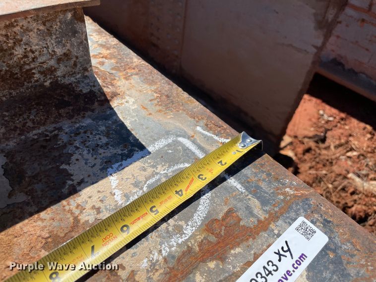 image for item MM9343 (4) steel I-beams