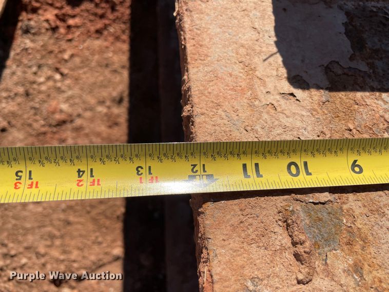 image for item MM9343 (4) steel I-beams