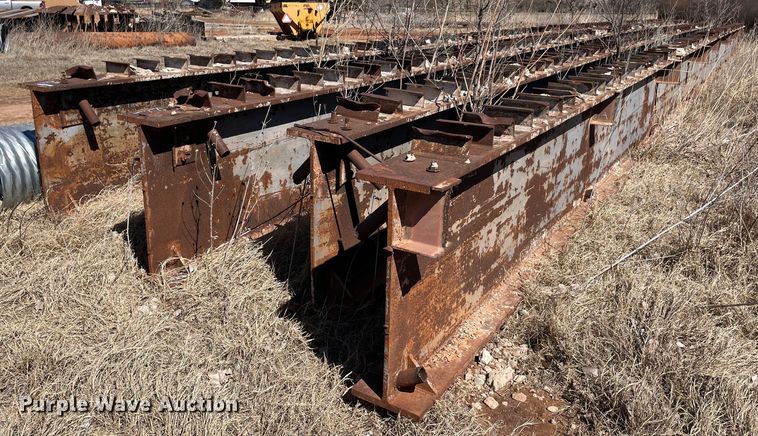 image for item MM9344 (4) steel I-beams