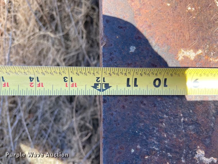 image for item MM9344 (4) steel I-beams