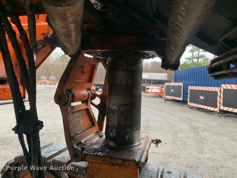 image for item MM9715 2007 Caterpillar PM201  milling machine