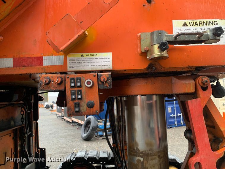 image for item MM9715 2007 Caterpillar PM201  milling machine