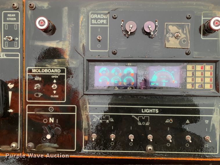 image for item MM9715 2007 Caterpillar PM201  milling machine