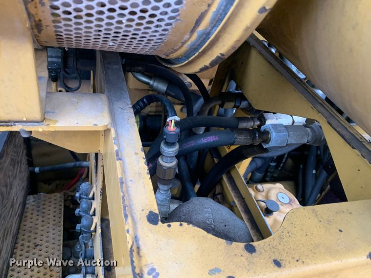 image for item MM9715 2007 Caterpillar PM201  milling machine