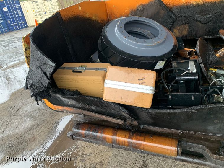 image for item MM9716 2011 Dynapac F1000T  paver