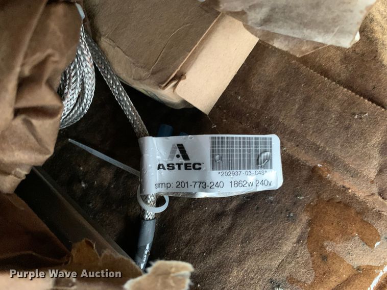 image for item MM9716 2011 Dynapac F1000T  paver