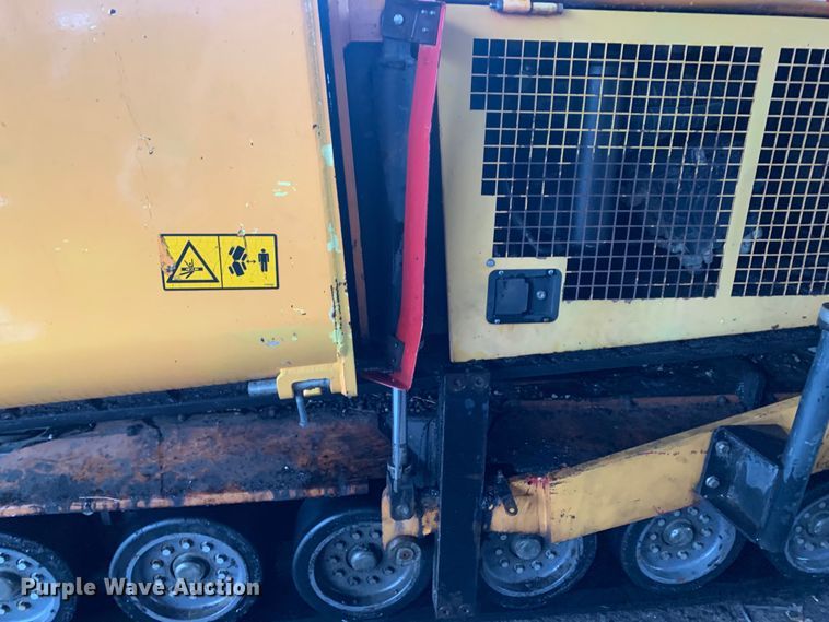 image for item MM9716 2011 Dynapac F1000T  paver