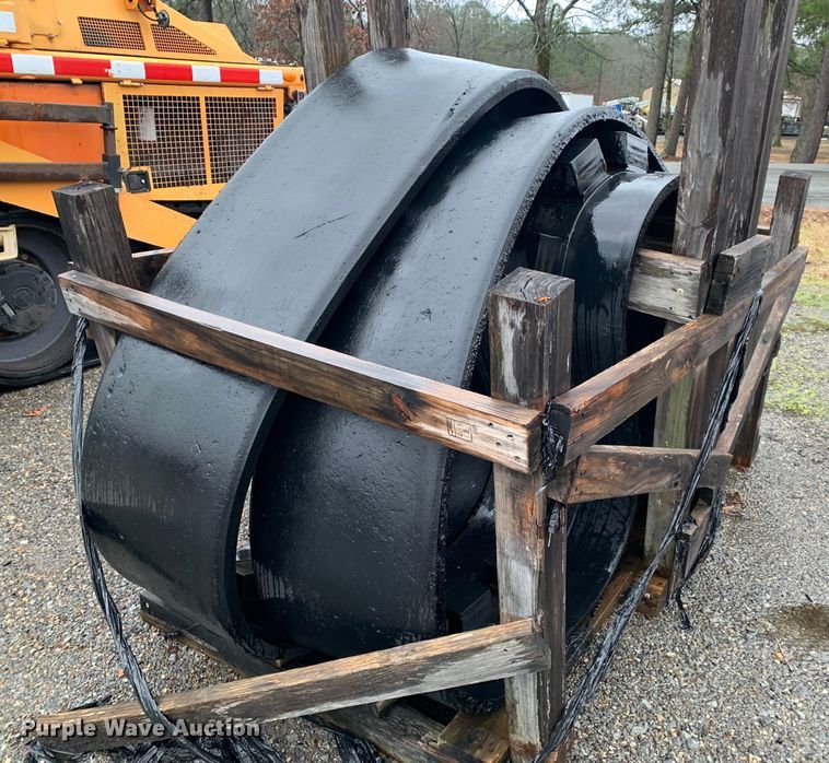 image for item MM9716 2011 Dynapac F1000T  paver