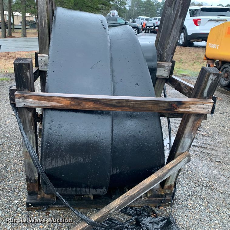 image for item MM9716 2011 Dynapac F1000T  paver