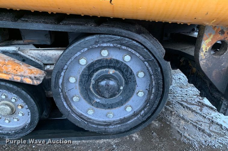 image for item MM9716 2011 Dynapac F1000T  paver